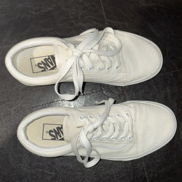 Vans Old Skool Sneakers - Picture 2 of 6